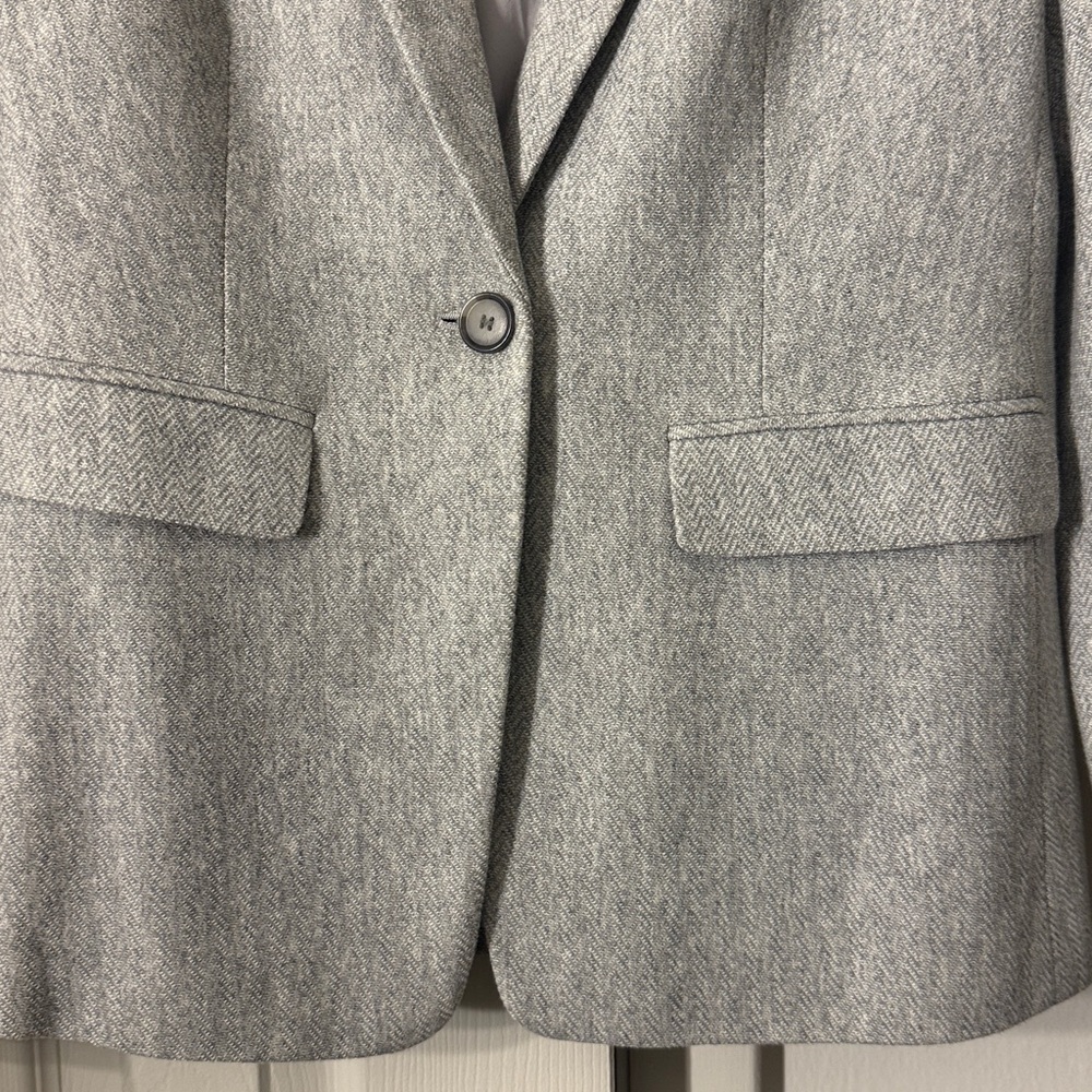 LOFT Gray Blazer - Picture 3 of 5